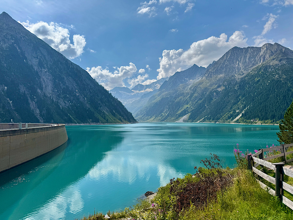 Zillertal – alpesi kalandok és felejthetetlen élmények Tirol szívében / Ausztria