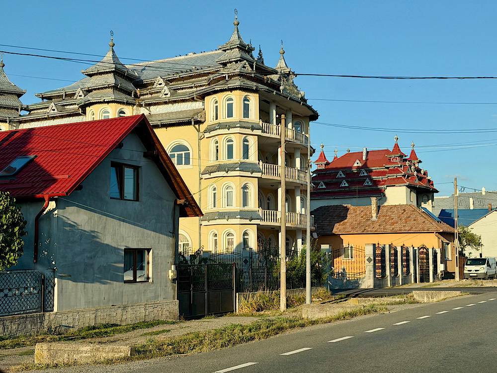 Bánffyhunyad… a híres cigány paloták / Románia